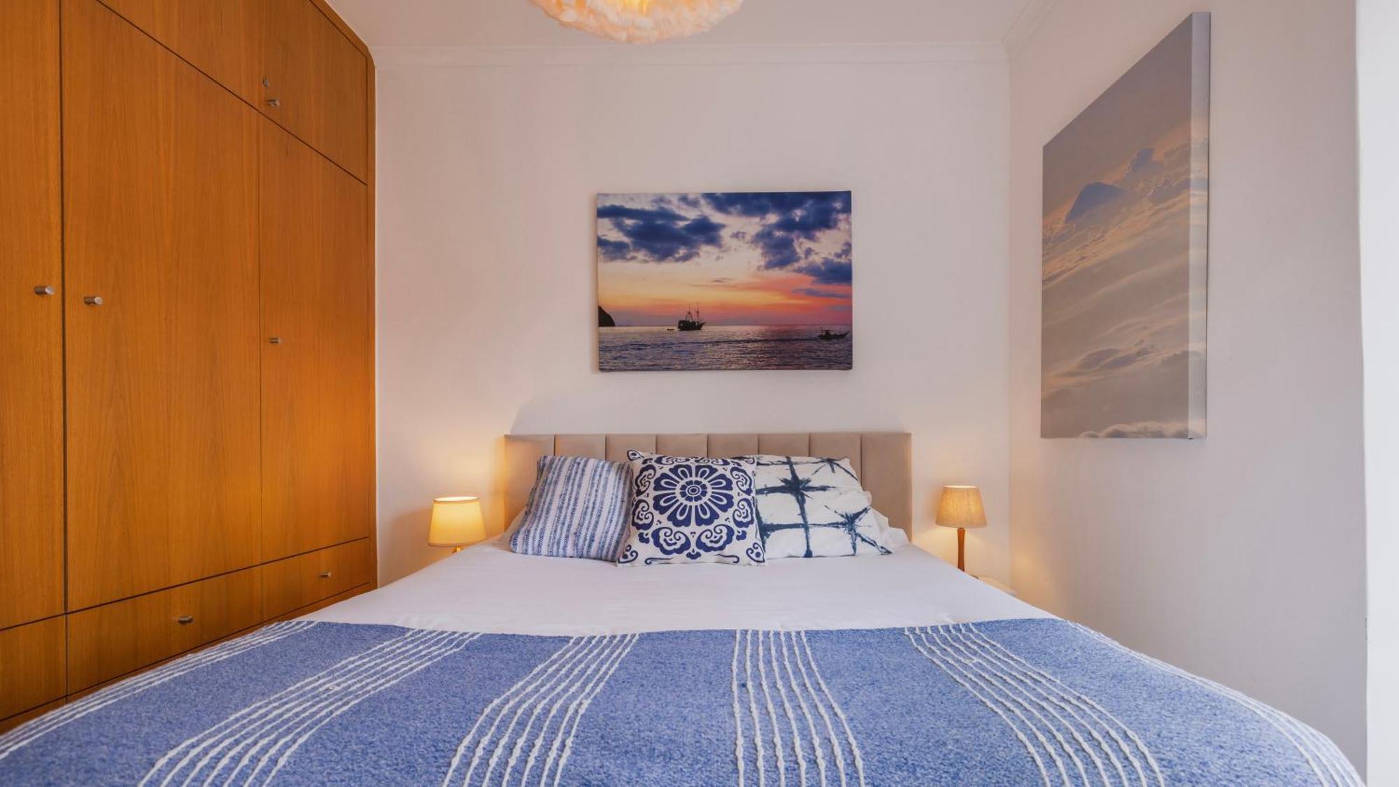 Sunny Design Apt In Praca Das Flores By Lovelystay Lisboa Eksteriør billede